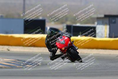 media/Mar-28-2022-Superbike Trackdays (Mon) [[b8603d0f67]]/Novice Group (1130am-12pm)/Turn 2/